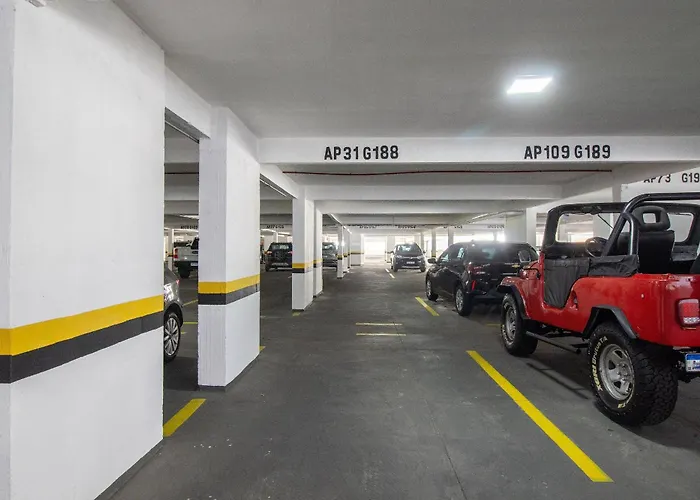 Prg31 - 4 Dr, Prox Ao Shopping Atlantico, Garagem