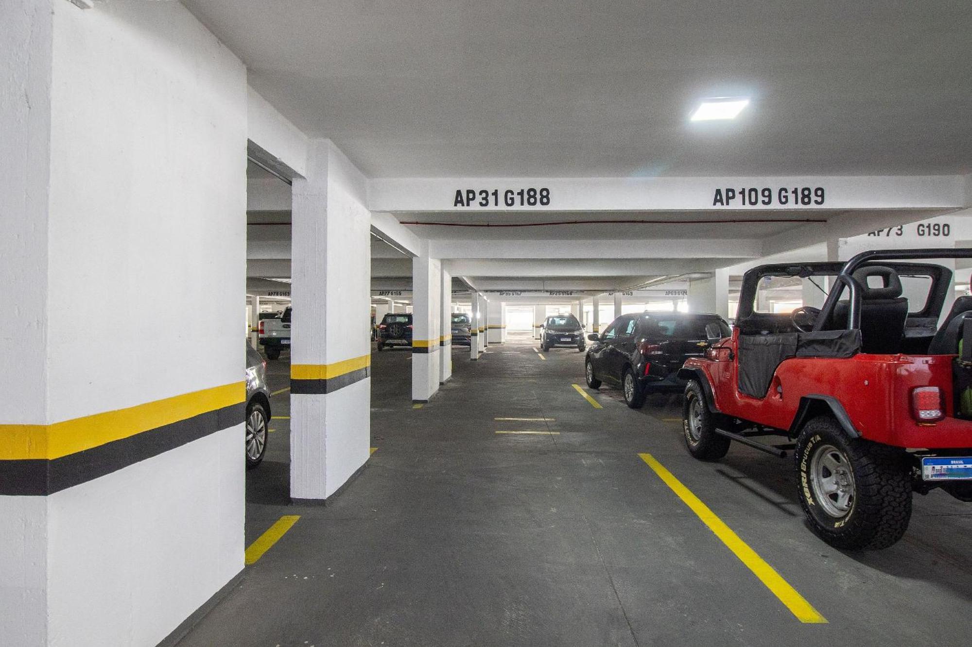 Prg31 - 4 Dr, Prox Ao Shopping Atlantico, Garagem *